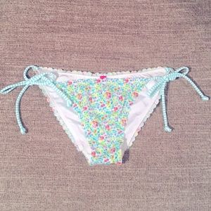 Victoria’s Secret swim bottoms NWOT